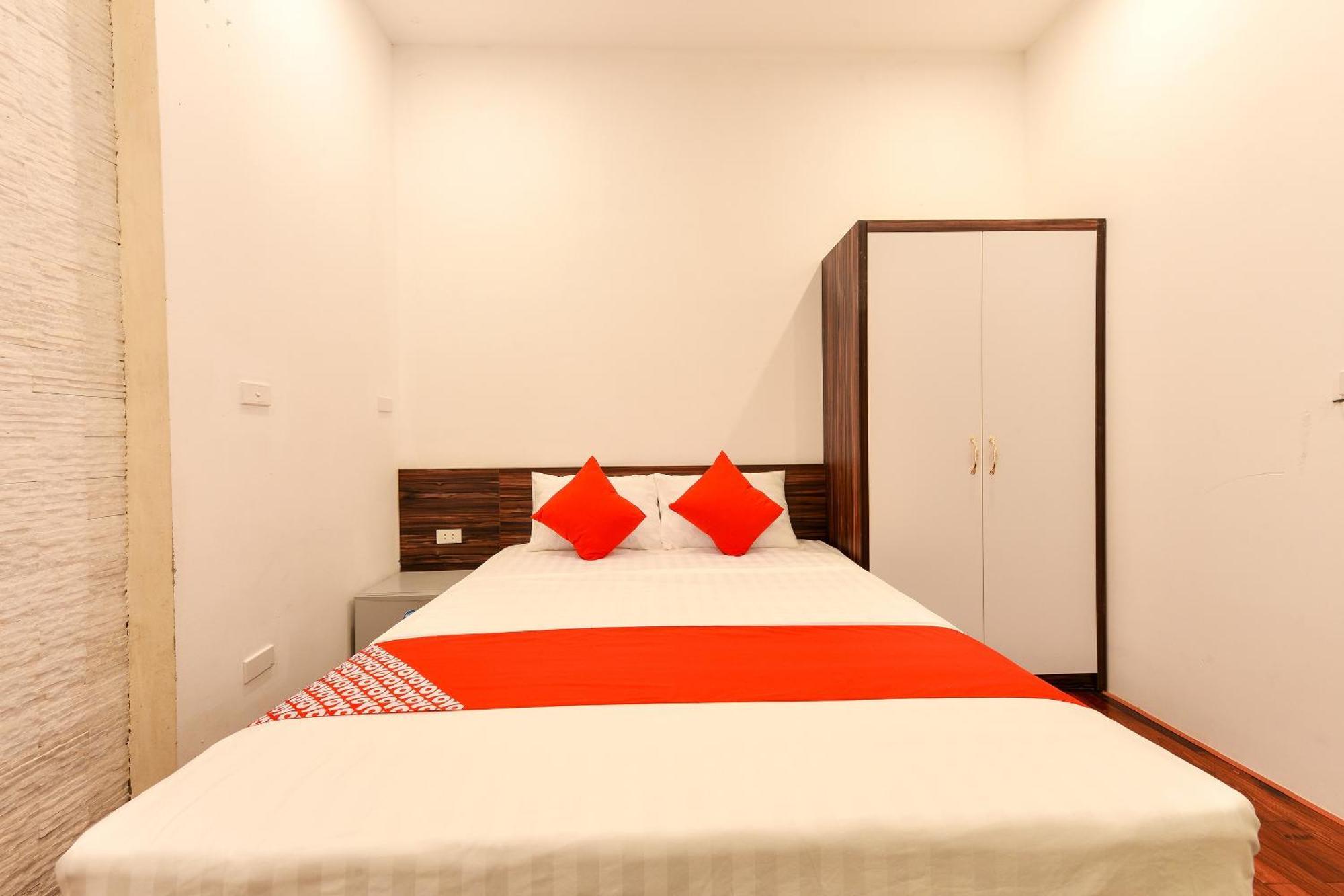 OYO 317 Kim Cuong Hotel 2 Hanoi Exterior foto